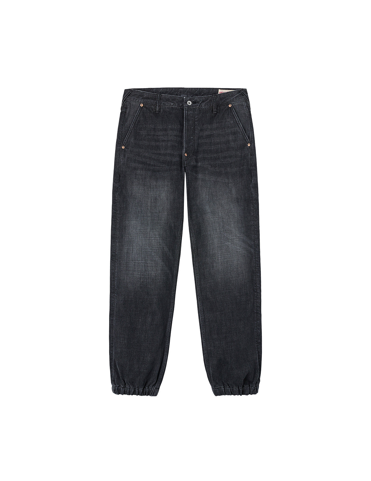 洗水海鸥和商标浮雕压花常规版型束口牛仔裤